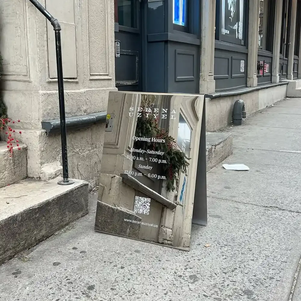 Mirror stand